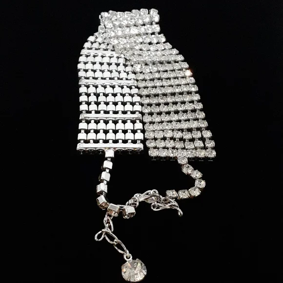Ladies White Rhinestones Chocker - Picture 6 of 7